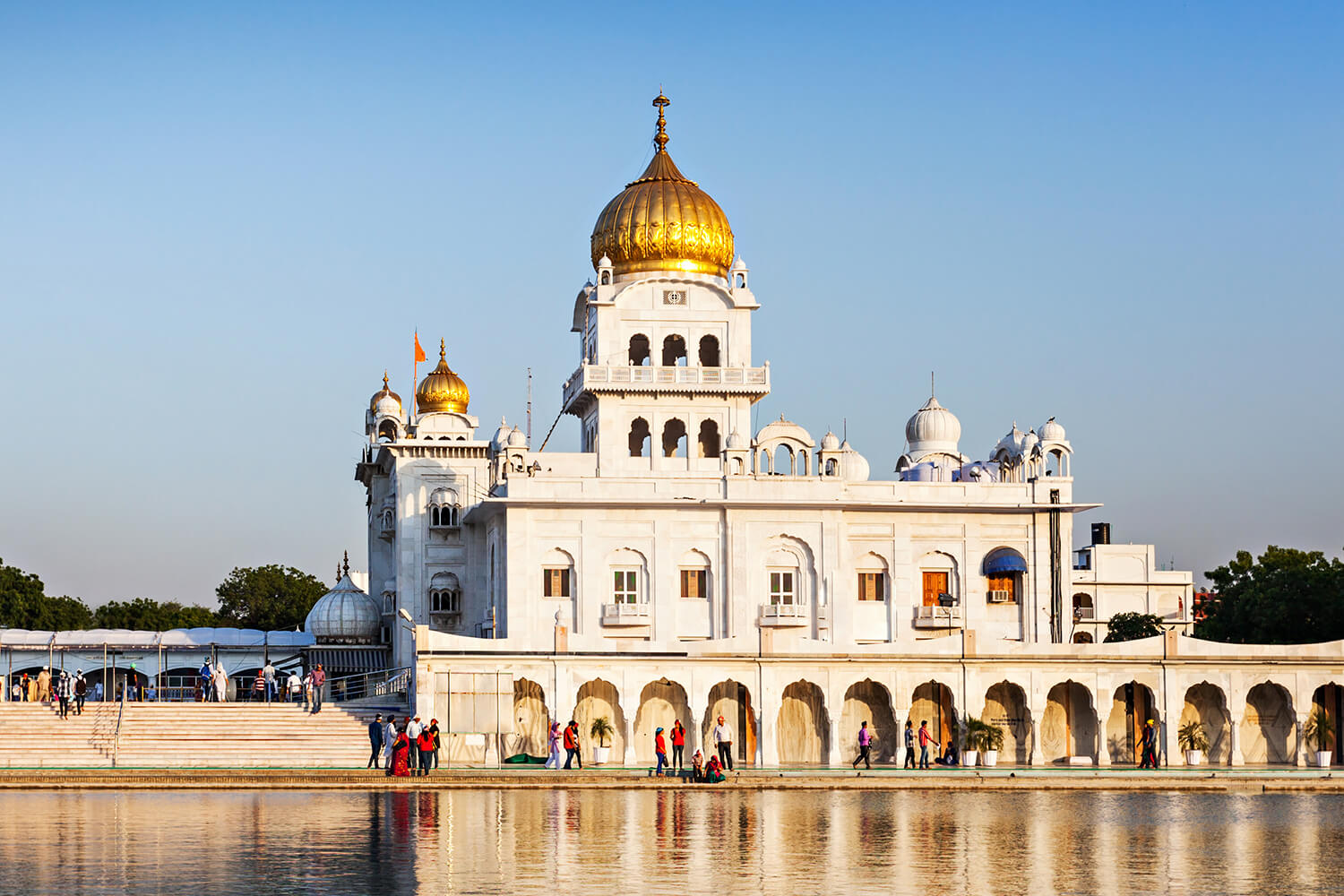 GURDWARAS AND SIKH COMMUNITY INSTITUTIONS